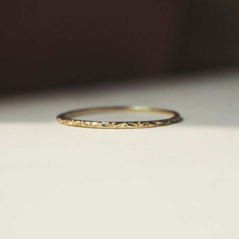 14K 纯K金-手工菱格纹 细戒, 线戒 - 戒指 - 其他金属 金色