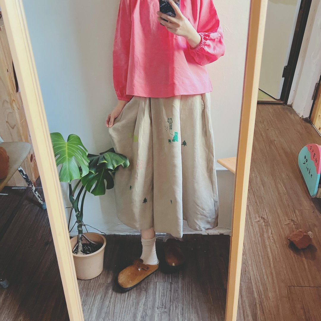 超可爱卡其色 亚麻口袋打褶设计感 印花裤裙- 浪、河 / 小猫 - 女装长裤 - 棉 卡其色