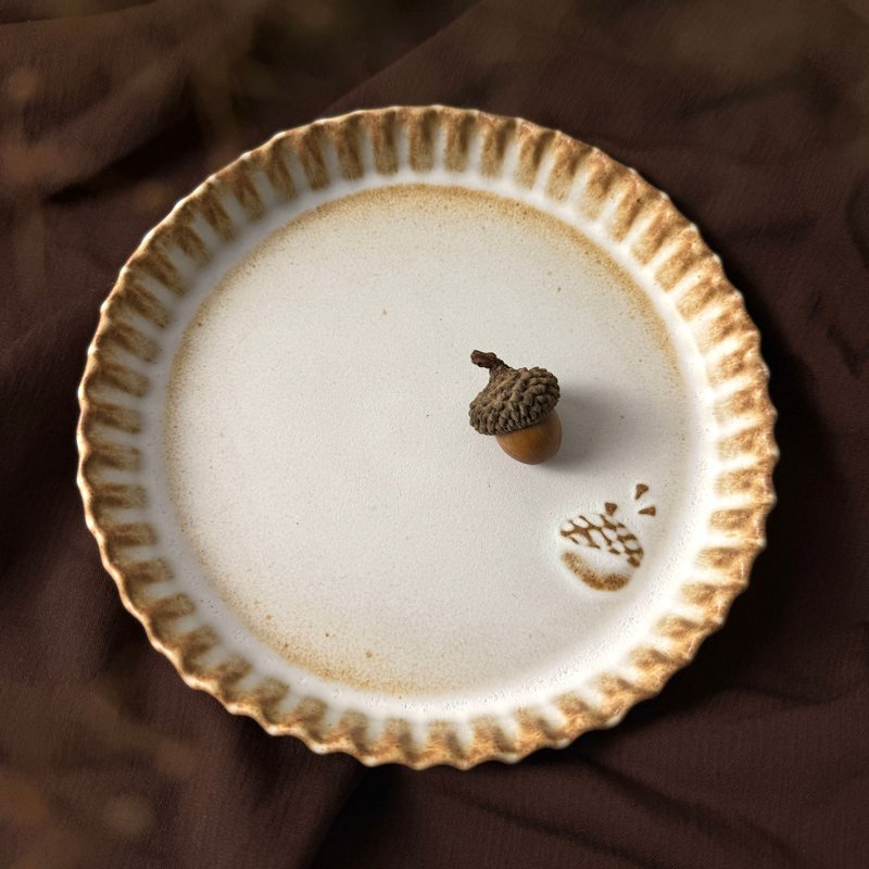 【 小丸 森林 浮雕】 橡实 栗子 果实 17厘米  烤盘  甜点盘 - 盘子/餐盘/盘架 - 陶 咖啡色
