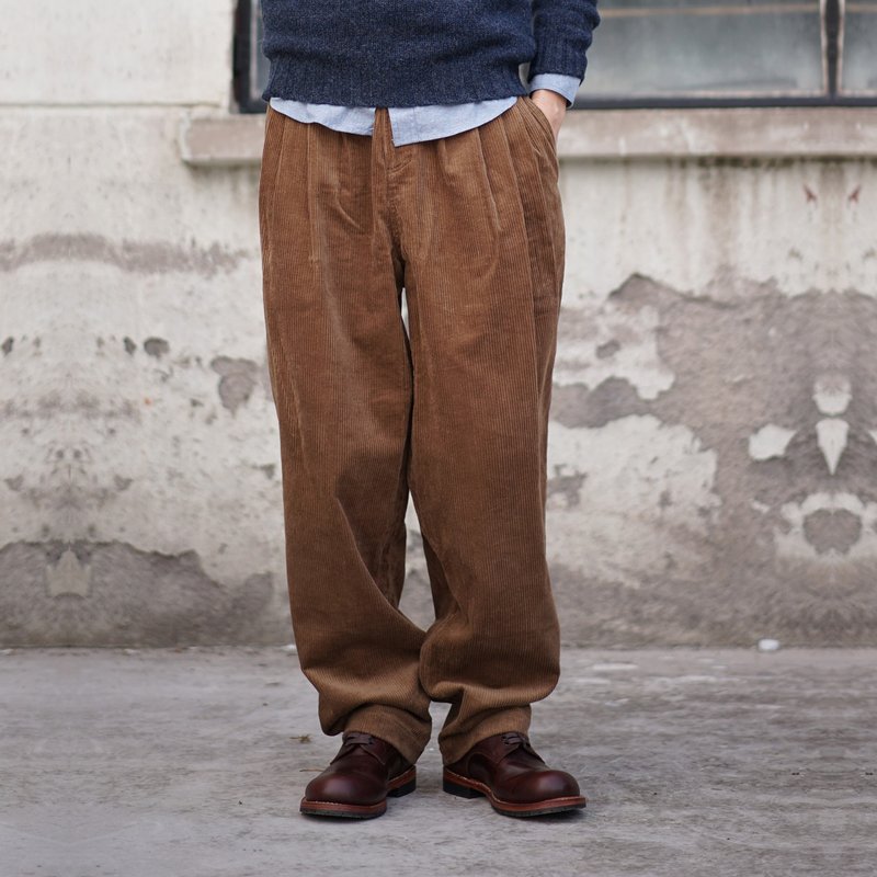 Relax Wide Corduroy Pants 宽腿窄口灯芯绒裤 - 男士长裤 - 棉．麻 咖啡色