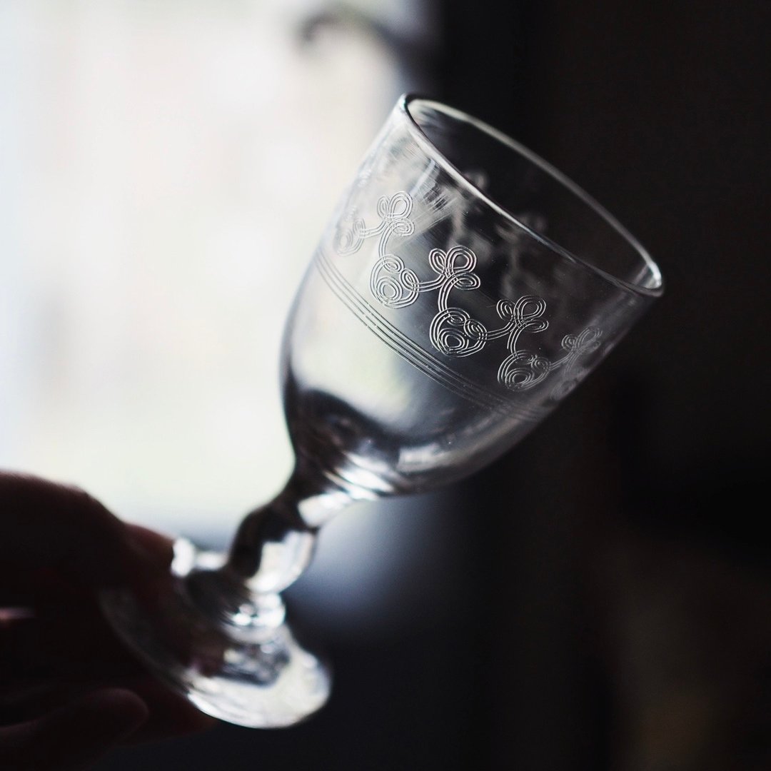 19世纪末法国古董 手工雕刻 吹制 玻璃高脚杯 (一件) - 酒杯/酒器 - 玻璃 透明