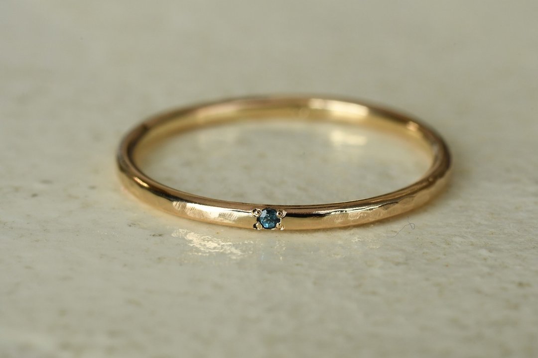 A story that illuminates your life London Blue Topaz - 戒指 - 其他金属 蓝色