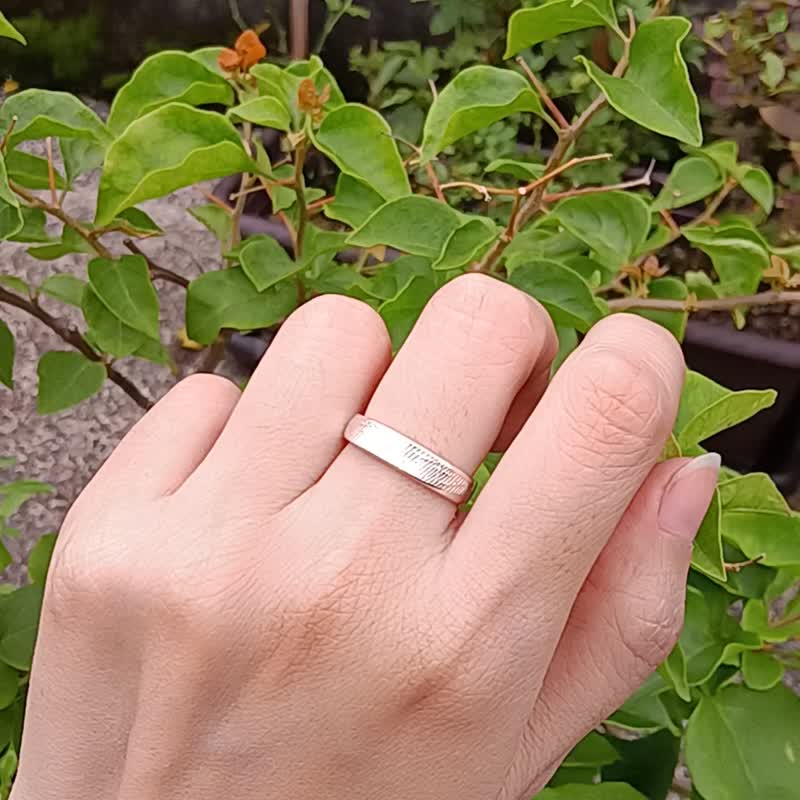 指纹印记系列 / 基本款窄版指纹戒(女款) / 925银 / 定制化礼物 - 对戒 - 其他金属 银色