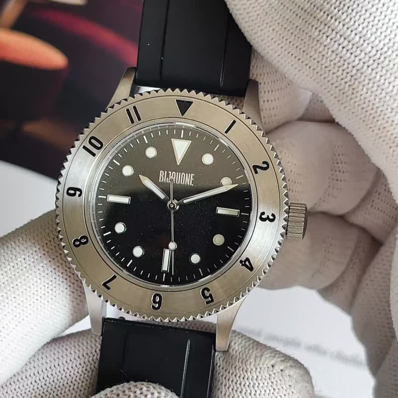 BIJOUONE彼树湾C01山系运动蓝宝石镜面夜光功能精钢手表 - 男表/中性表 - 不锈钢 银色