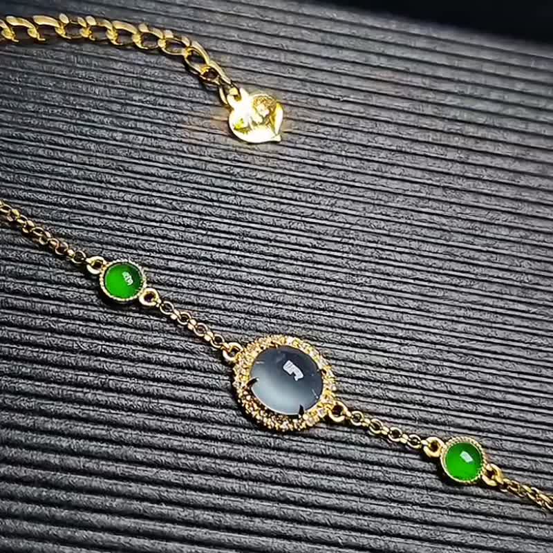 |招财女神链|A货翡翠淡蓝刚超饱满蛋6.1mm18k金真钻设计款手链 - 手链/手环 - 玉石 多色