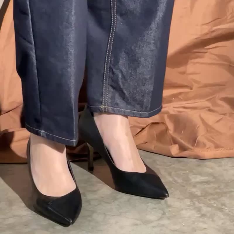 角状拼接-欧美风尖头细高跟-黑色 - 高跟鞋 - 真皮 黑色