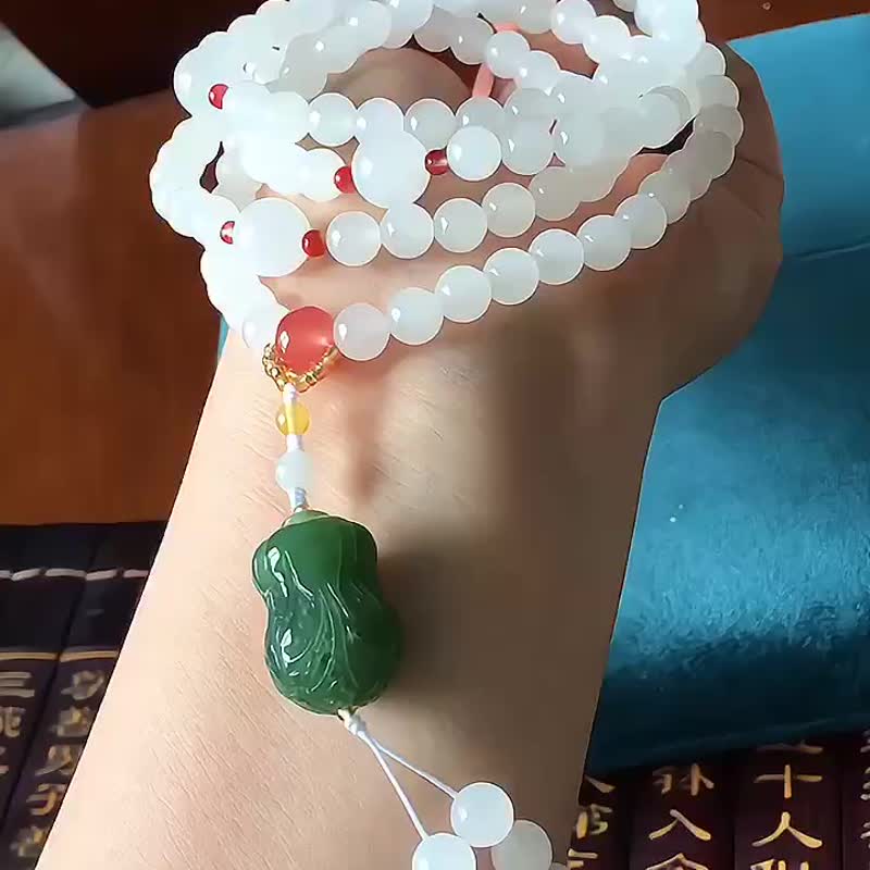 和田白玉7毫米 108颗佛珠 多圈手链 朝珠 项链  搭配天然和田碧玉 - 手链/手环 - 水晶 