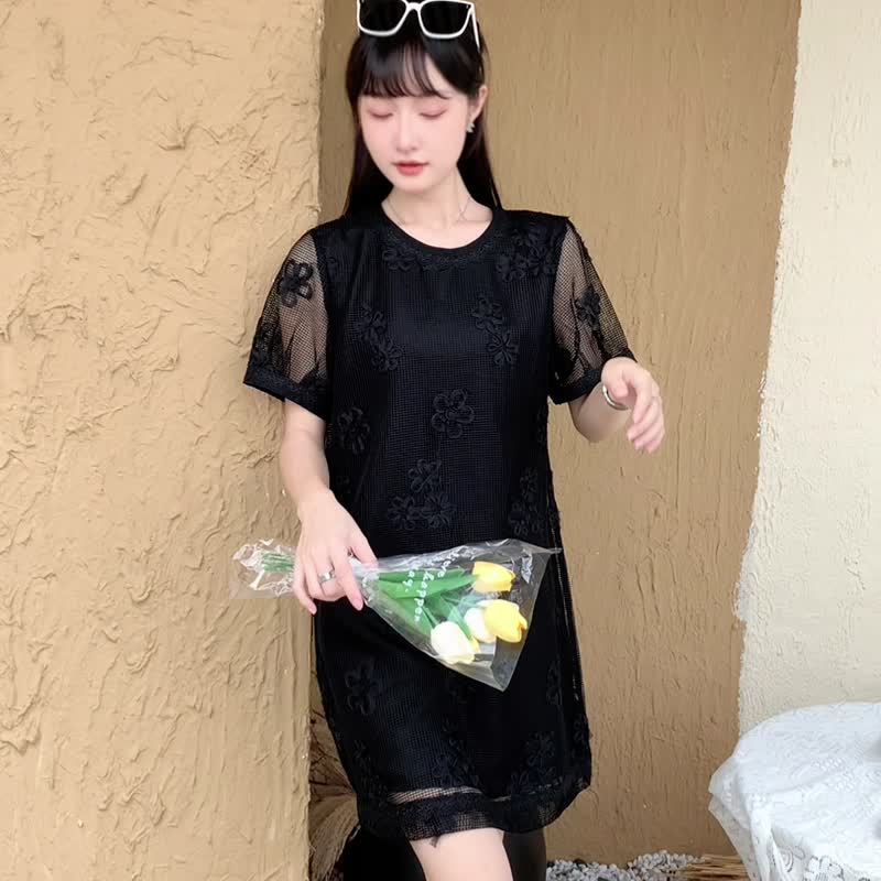 |初秋新品2件75折| 圆领蕾丝A型连身裙|黑色|有里衬|无弹 - 洋装/连衣裙 - 聚酯纤维 黑色