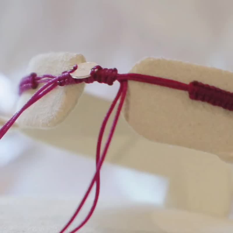 925纯银BFF Infinity -全手工编织幸运手绳。紫色。可自由调节 - 手链/手环 - 纯银 紫色