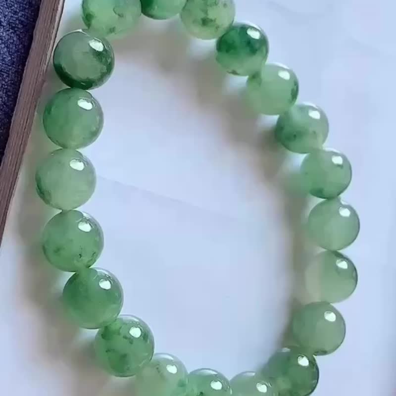 冰种翡翠天然翡翠A玉玉珠玉链手链 • 冰种飘花翡翠手串 - 手链/手环 - 玉石 绿色