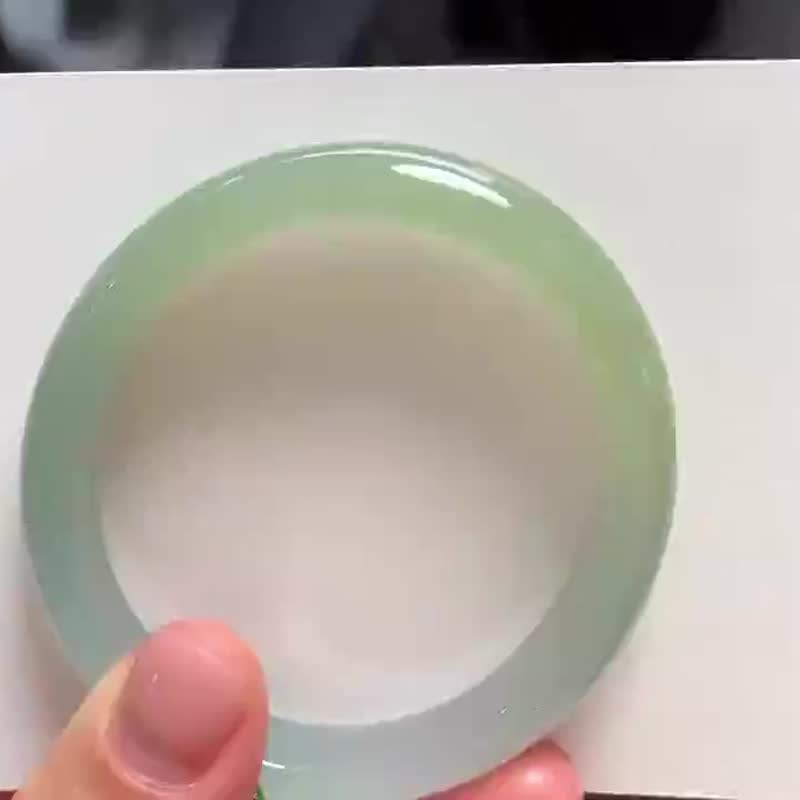 冰种翡翠天然翡翠玉镯 A玉手镯 玉鈪 • 冰种秋香橄榄翡翠贵妃镯 - 手链/手环 - 玉石 黄色