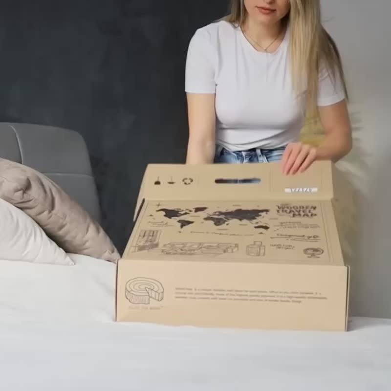 旅行地图图钉 木制世界地图 质朴的墙壁装饰 送给她的生日礼物 - 墙贴/壁贴 - 木头 多色