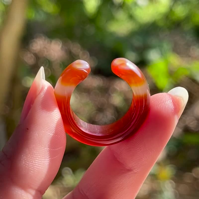 露比(Ruby)—猫爪戒指。玛瑙。手工雕刻 - 戒指 - 水晶 红色