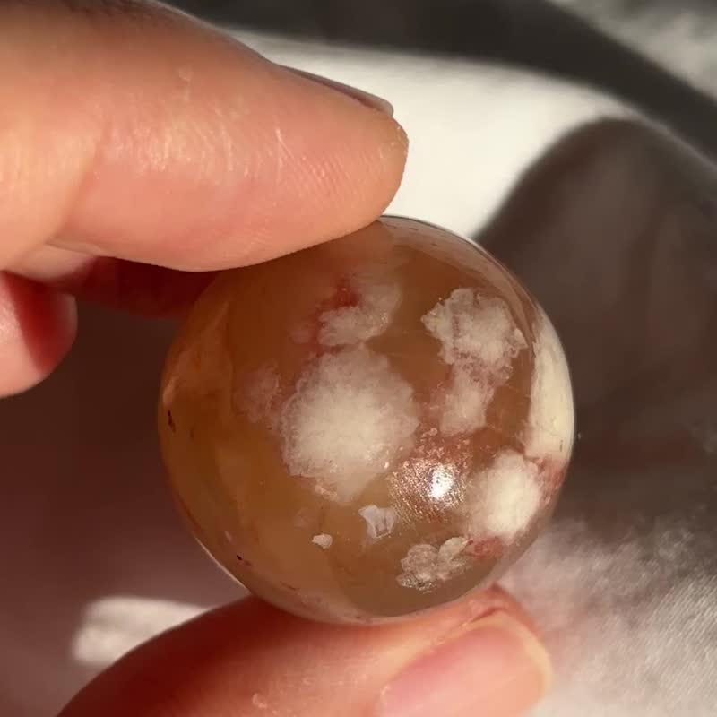玛达加斯加 龙纹 牛血红 樱花玛瑙 水晶球 crystal 摆设  摆件 - 摆饰 - 水晶 红色