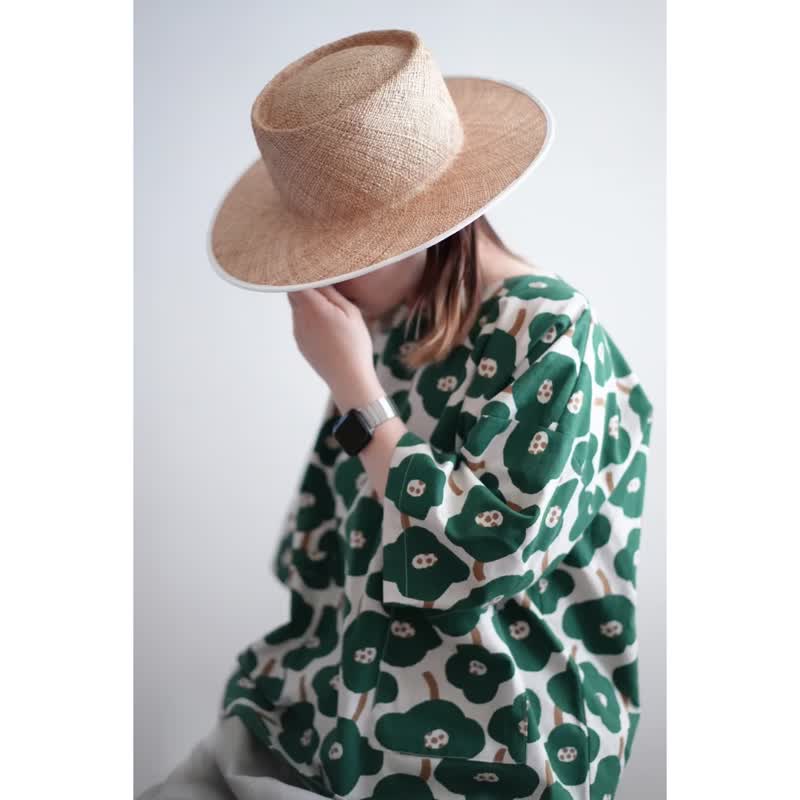 松叶绿花棉麻有袖四方衣 - 女装上衣 - 棉．麻 绿色