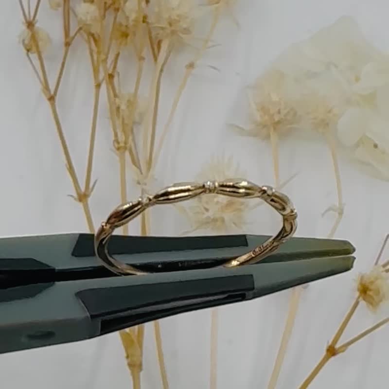 藕断丝连10k金钻石女戒 - 戒指 - 贵金属 