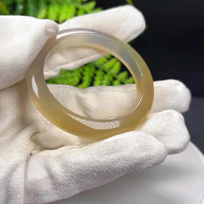 精品 渐变香槟金灰玛瑙手镯 48MM 冰润起刚玉髓手环 乐观好运招财 - 手链/手环 - 半宝石 