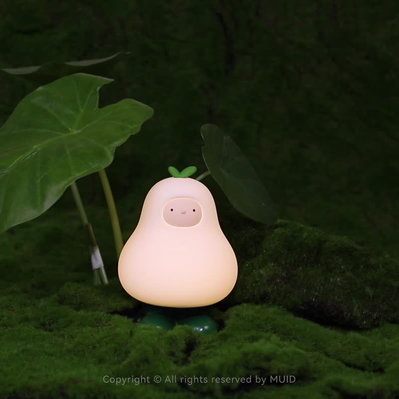 阿梨伴眠灯 BABY PEAR NIGHT LAMP - 灯具/灯饰 - 塑料 绿色