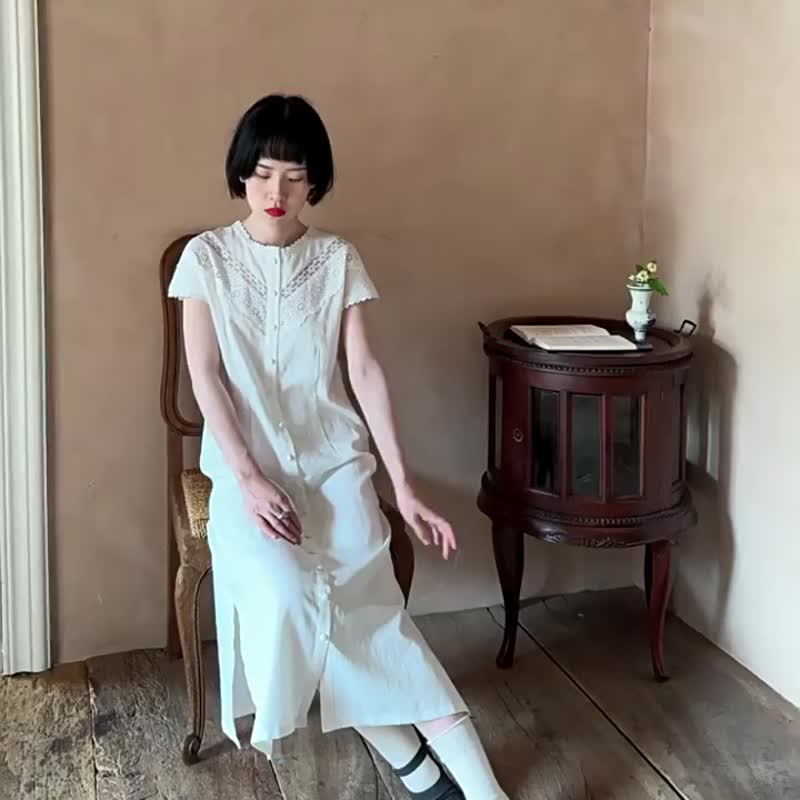 白色 新中式旗袍裙 復古蕾絲天絲棉洋裝 風情花邊排扣式襯衫裙 - 洋装/连衣裙 - 棉．麻 白色