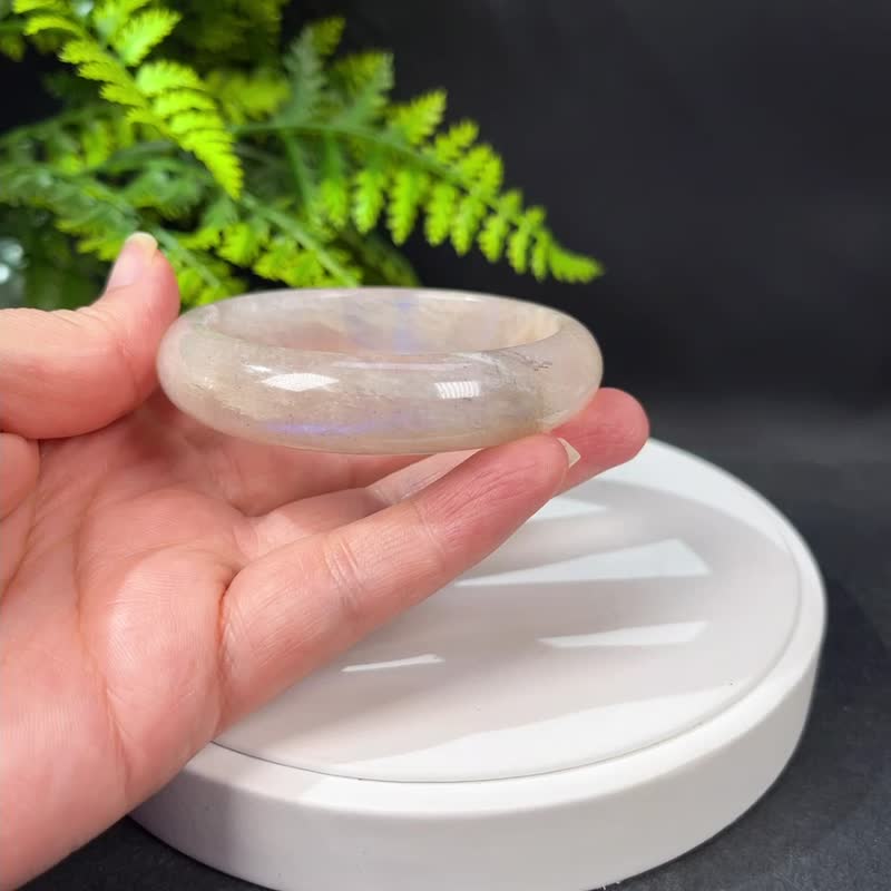 日月同辉手镯 58MM 蓝光星光猫眼 月光石共生太阳石手环 气质优雅 - 手链/手环 - 水晶 