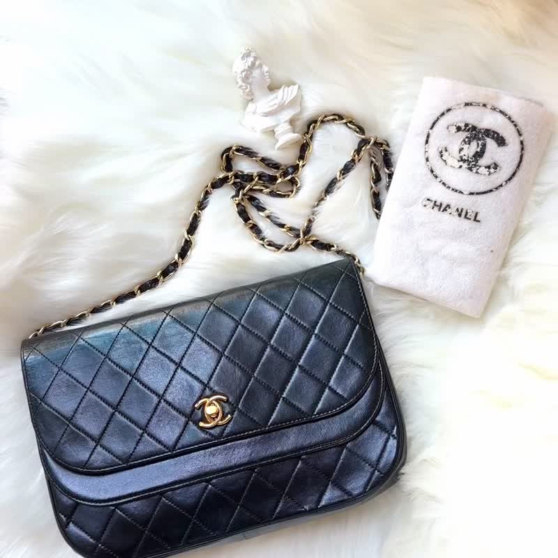 【日本中古】86-88 年 罕有中古 CHANEL Double Flap Bag 原装贴附 - 侧背包/斜挎包 - 真皮 黑色