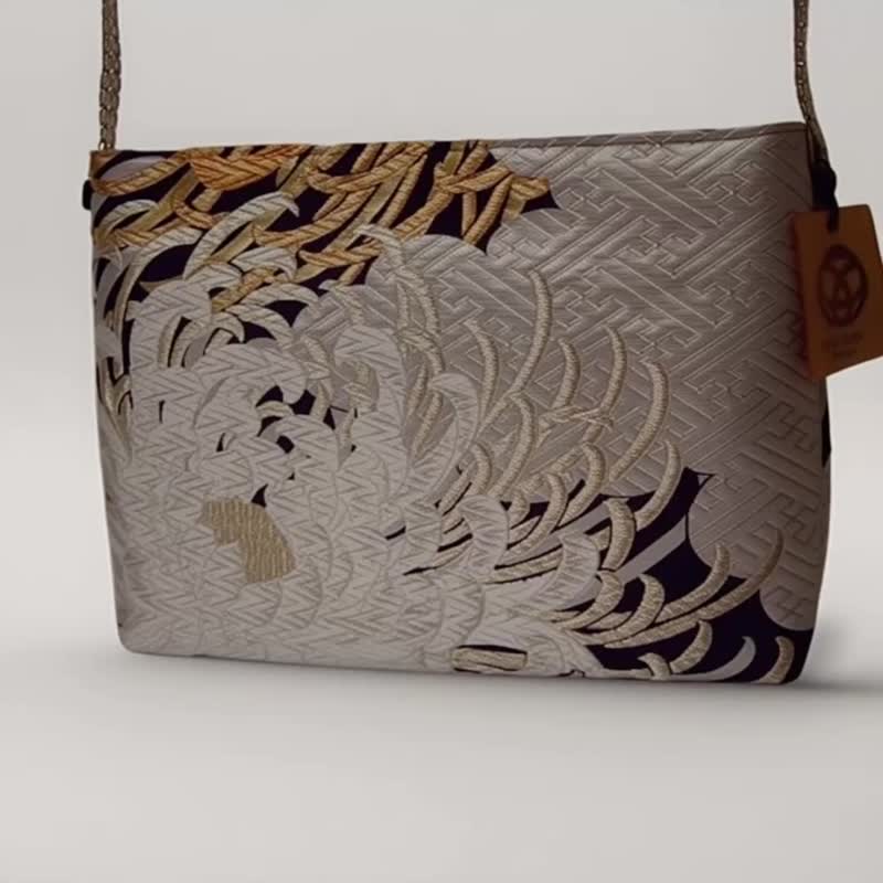 日本真丝和服腰带单肩包, 手工刺绣斜挎包, 环保再生时尚设计 - 侧背包/斜挎包 - 丝．绢 银色