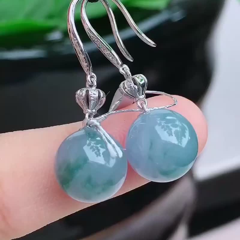 冰种 天然缅甸翡翠A玉 颈链 耳环 • 冰种蓝飘花翡翠耳环 - 耳环/耳夹 - 玉石 蓝色