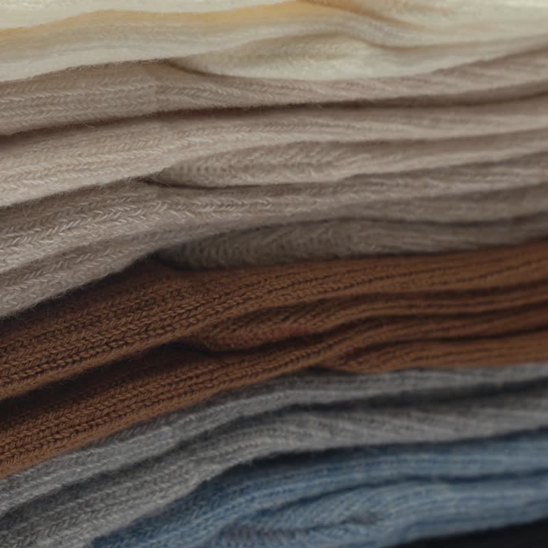 Tabi socks匹马棉两趾袜素色系列-宝宝蓝 - 袜子 - 棉．麻 蓝色