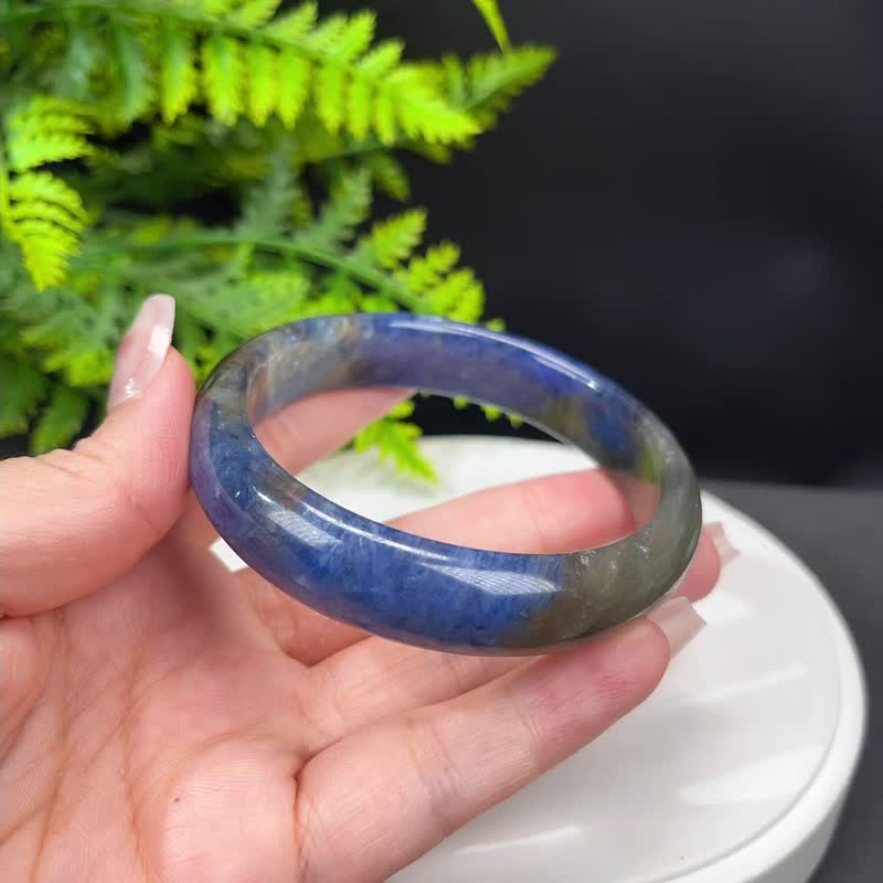 高品质 龙鳞云母蓝晶石手镯 63+MM 冰透星光闪片 净化负能量 平和 - 手链/手环 - 宝石 蓝色