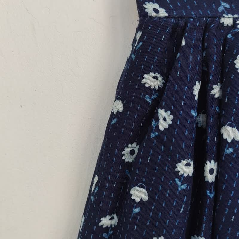 Daisy Skirt - 印花雏菊舒适半身裙 - 裙子 - 棉 蓝色