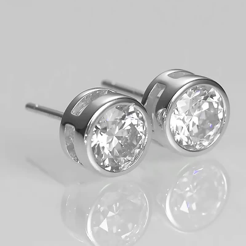 莫桑石 莫桑钻 50分1克拉经典耳环 台北门市 定制化订制白金 - 耳环/耳夹 - 其他材质 