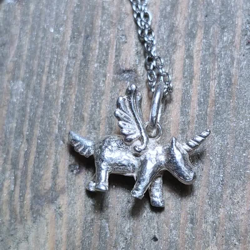 【比法一生】纯银坠子-梦幻独角兽  纯银925手作饰品 - 项链 - 银 银色