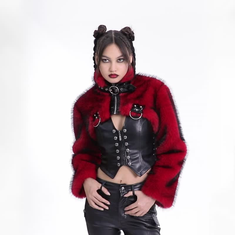 庞克维京猎手仿皮草套装 - 红 / 黑 / 短外套 / 腿套 / 毛绒 - 女装休闲/机能外套 - 其他材质 红色