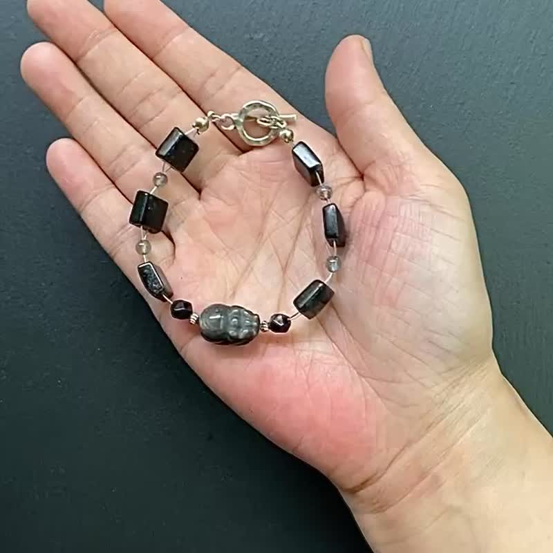 满矿黑发晶x灰月光石x黑曜石x银曜石貔貅925纯银 财运 招贵人事业 - 手链/手环 - 水晶 多色