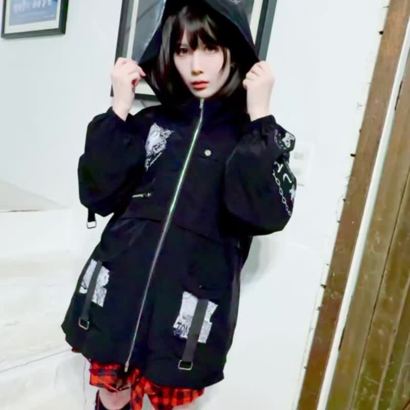 原创伊藤润二 狂热联名富江 50+UPF 防晒防泼水连帽风衣外套 JJIT15 - 男装外套 - 防水材质 