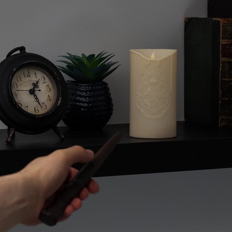 【完美礼物】Harry Potter LED 蜡烛灯连魔杖遥控器套装 - 灯具/灯饰 - 塑料 多色