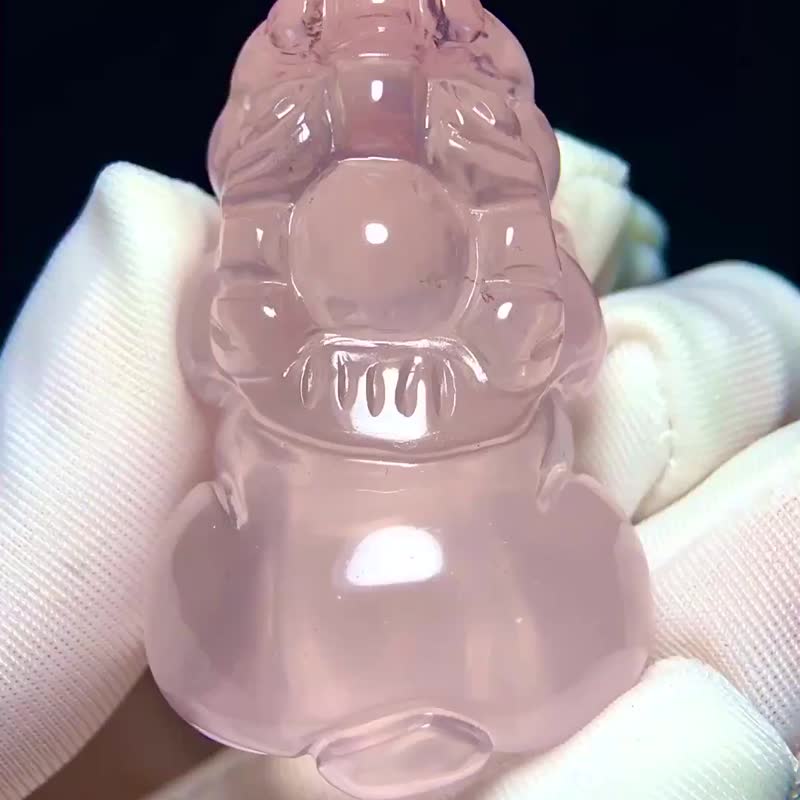 天然莫桑比克粉水晶貔貅吊坠雕工精美 造型饱满 晶体透彻干净无 - 手链/手环 - 水晶 
