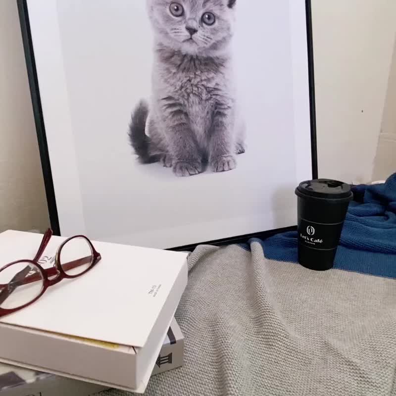喵宝宝(正面) - 可爱萌感猫咪挂画/儿童房装饰/catitem2026 - 海报/装饰画/版画 - 棉．麻 灰色