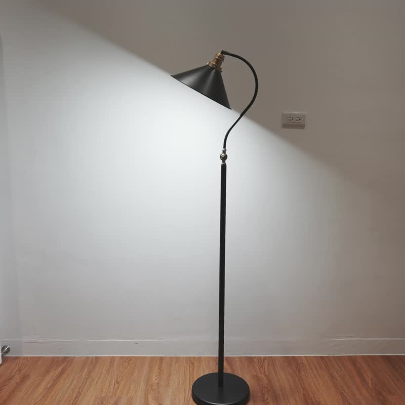 【复古工业】落地灯 植物灯 立灯 阅读灯 loft MIT台湾灯饰 - 灯具/灯饰 - 其他金属 黑色