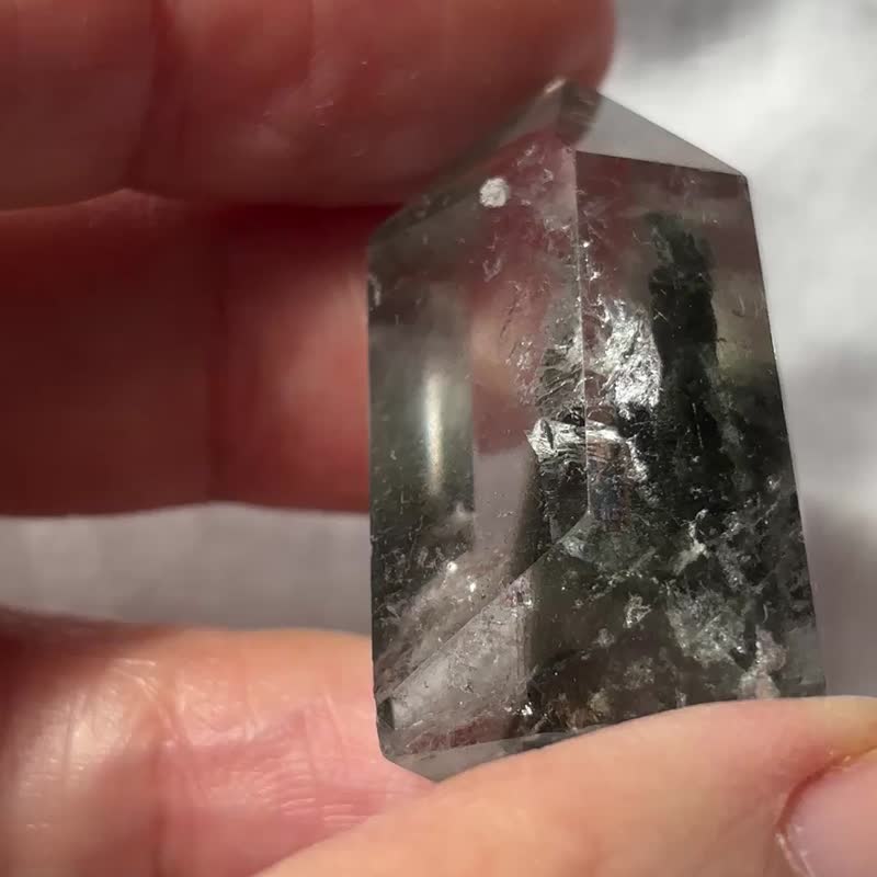 四季幽灵 绿幽灵 幽灵山 彩虹水晶 全包随型 手把玩 天然原石 - 摆饰 - 水晶 绿色