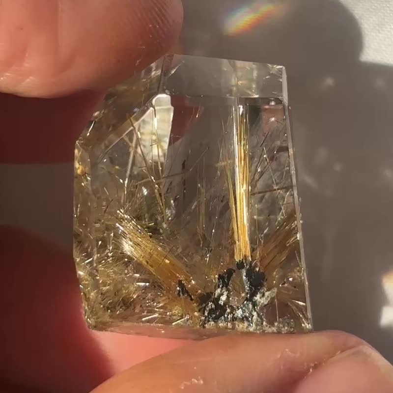 金发晶 金花 钛晶 摆设 水晶柱 水晶原矿 原石 crystal - 摆饰 - 水晶 金色