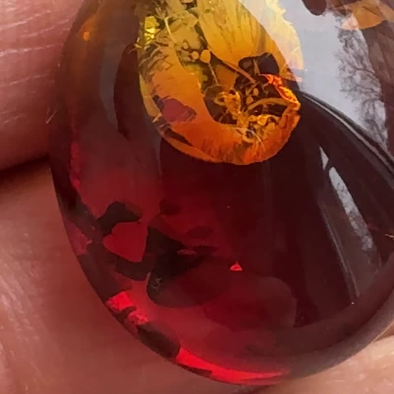 天然樱桃和泪滴波罗的海琥珀石头吊坠首饰 - 项链 - 半宝石 红色