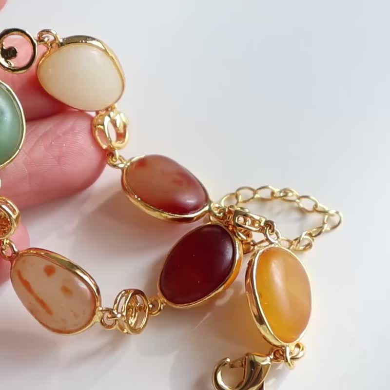 天然多宝随行和田玉手链 精品小籽料 橘皮料 碧玉 羊脂白玉青白料 - 手链/手环 - 玉石 