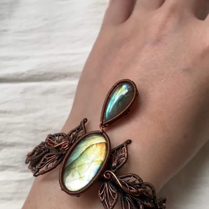 | MC |拉长石铜线绕线手环 手工编织  wire wrap - 手链/手环 - 宝石 咖啡色