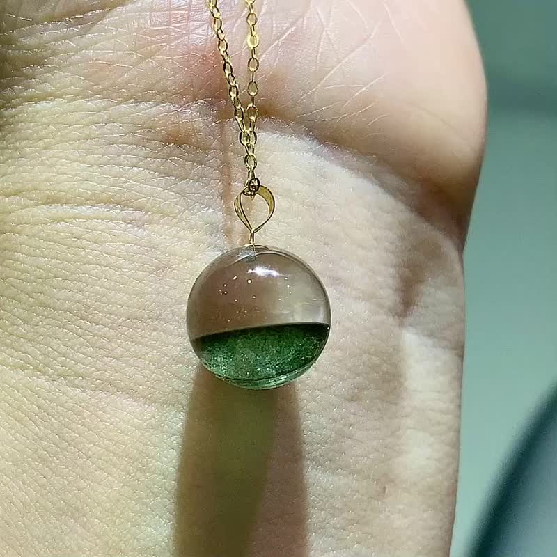 极品天然绿幽灵小球 转运珠吊坠 聚宝盆 无红皮 晶体全净体 - 吊饰 - 水晶 