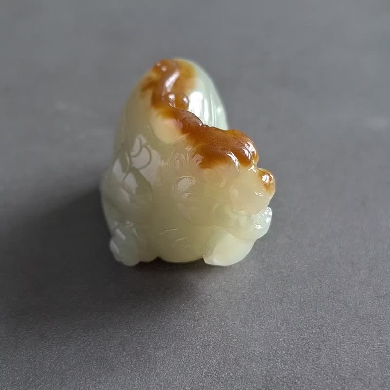 招财貔貅吊坠 | 天然和田玉玉器 - 项链 - 玉石 黄色