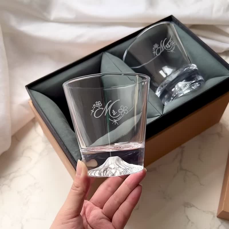 【新品优惠】富士山杯|威士忌酒杯|结婚礼物|Mr&Mrs杯|定制化酒杯 - 酒杯/酒器 - 玻璃 