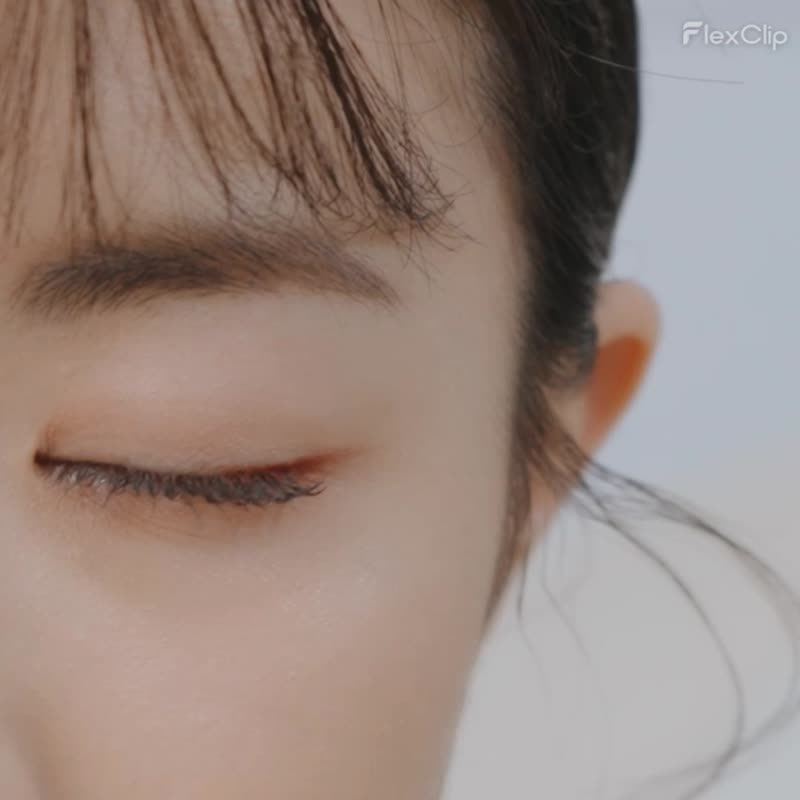 ROOMMI LashUp 卷翘电热睫毛夹 专为亚洲人眼型设计 - 彩妆刷具/镜子/梳子 - 塑料 白色