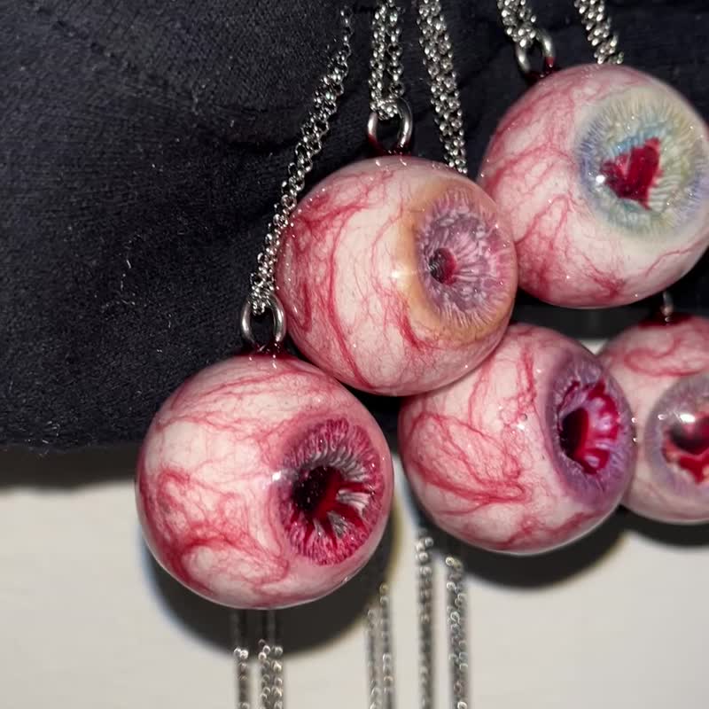 爱心眼球项链 - 项链 - 其他材质 