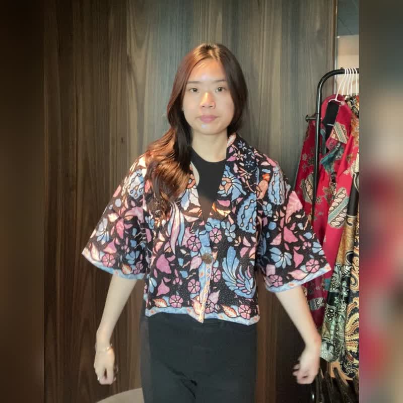 印尼蜡染短袖西装外套 RATNA - 缤纷黑 - RAT003 - 女装上衣 - 棉 黑色